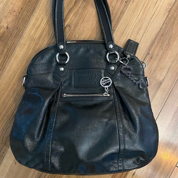 Coach Handbags - Leather Coach Purse